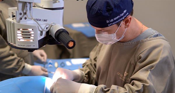 Dr. Luiz Alberto Zago Filho - Diretor Técnico do Oftalmolages (CRM/SC 9716 RQE 5707) Médico Oftalmologista especialista em Catarata, Retina e Vítreo