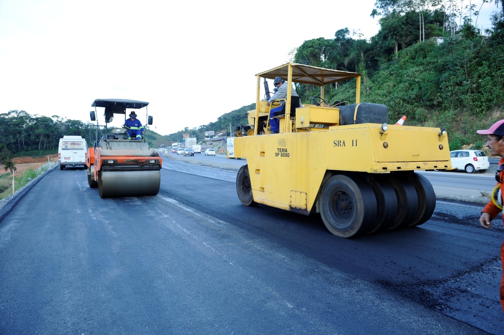 Viaduto da Mafisa, em Blumenau, pertence ao lote mais atrasado Viaduto da Mafisa, em Blumenau, pertence ao lote mais atrasado