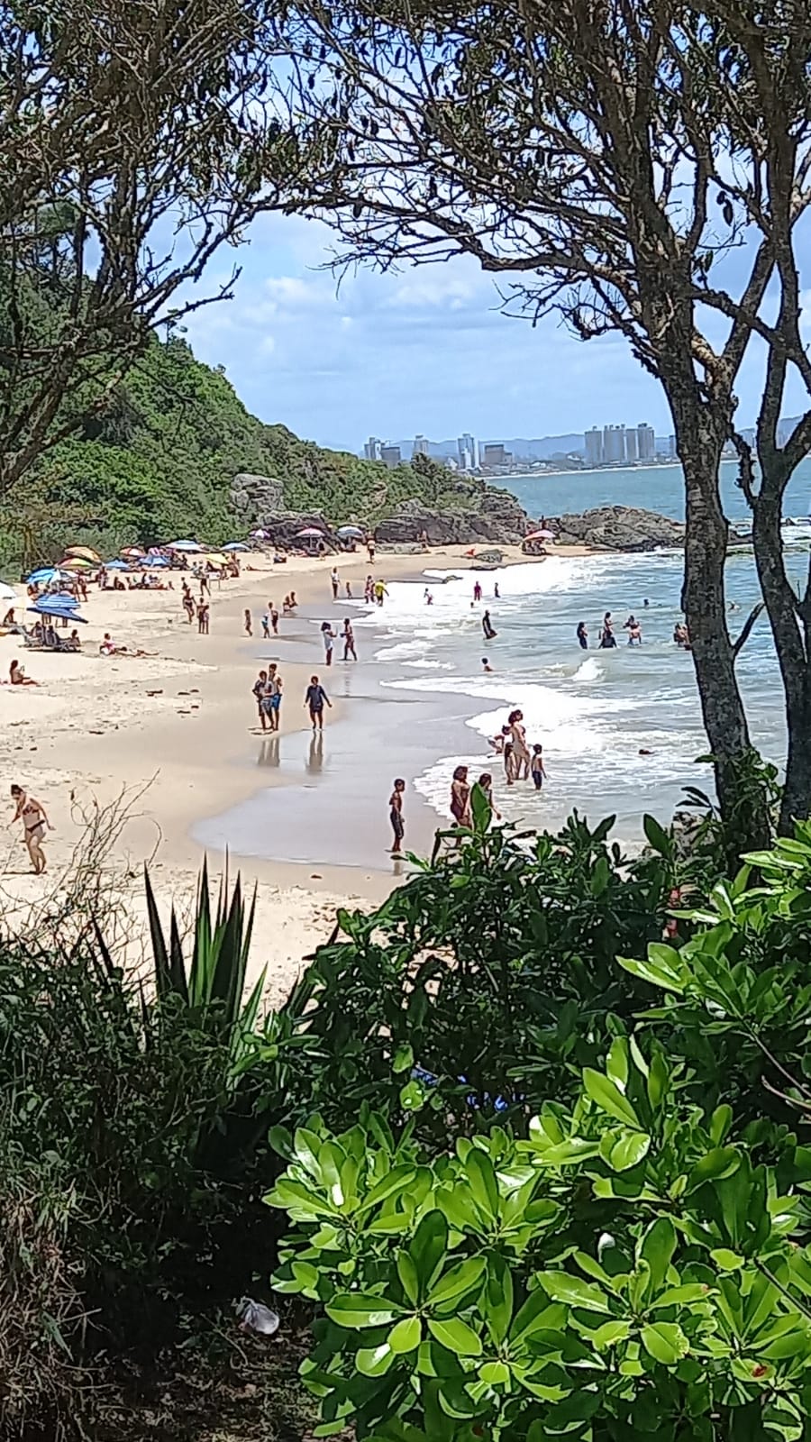 Praia da Bacia da Vovó, em Penha