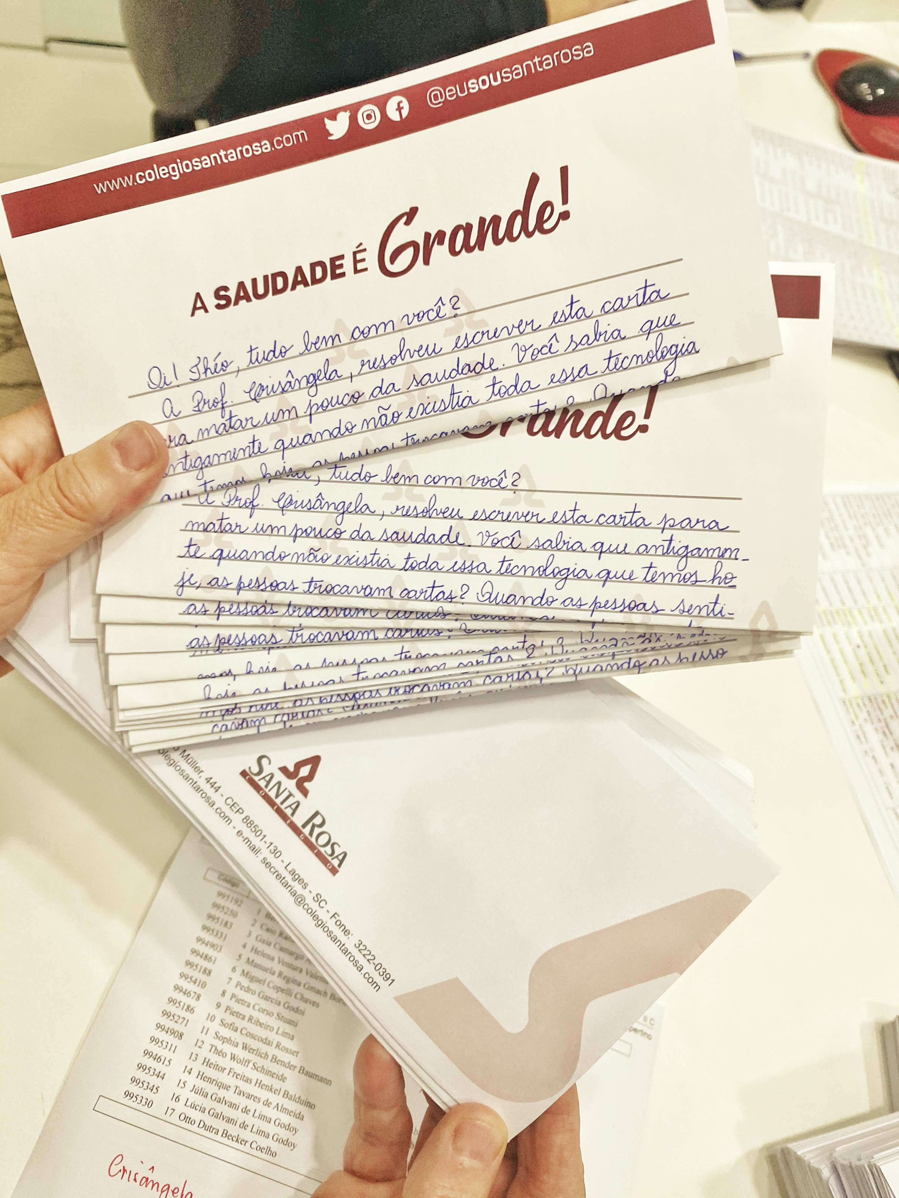 Como antigamente: Escola de Lages envia cartas aos alunos durante a pandemia