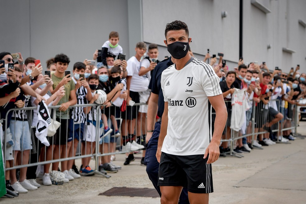 O jogador Cristiano Ronaldo foi assintomático O jogador Cristiano Ronaldo foi assintomático