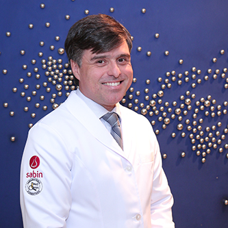 Médico infectologista Alexandre Cunha Médico infectologista Alexandre Cunha
