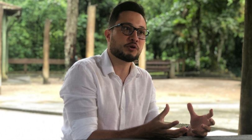 Edgar quer atravessar o mundo para escalar as sete montanhas mais altas Montanhista