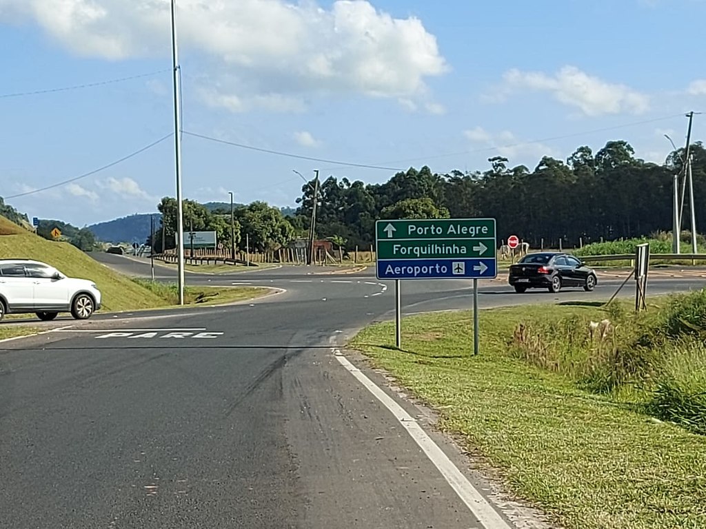 Rodovia dá acesso a Criciúma, Forquilhinha e Nova Veneza Rodovia dá acesso a Criciúma, Forquilhinha e Nova Veneza