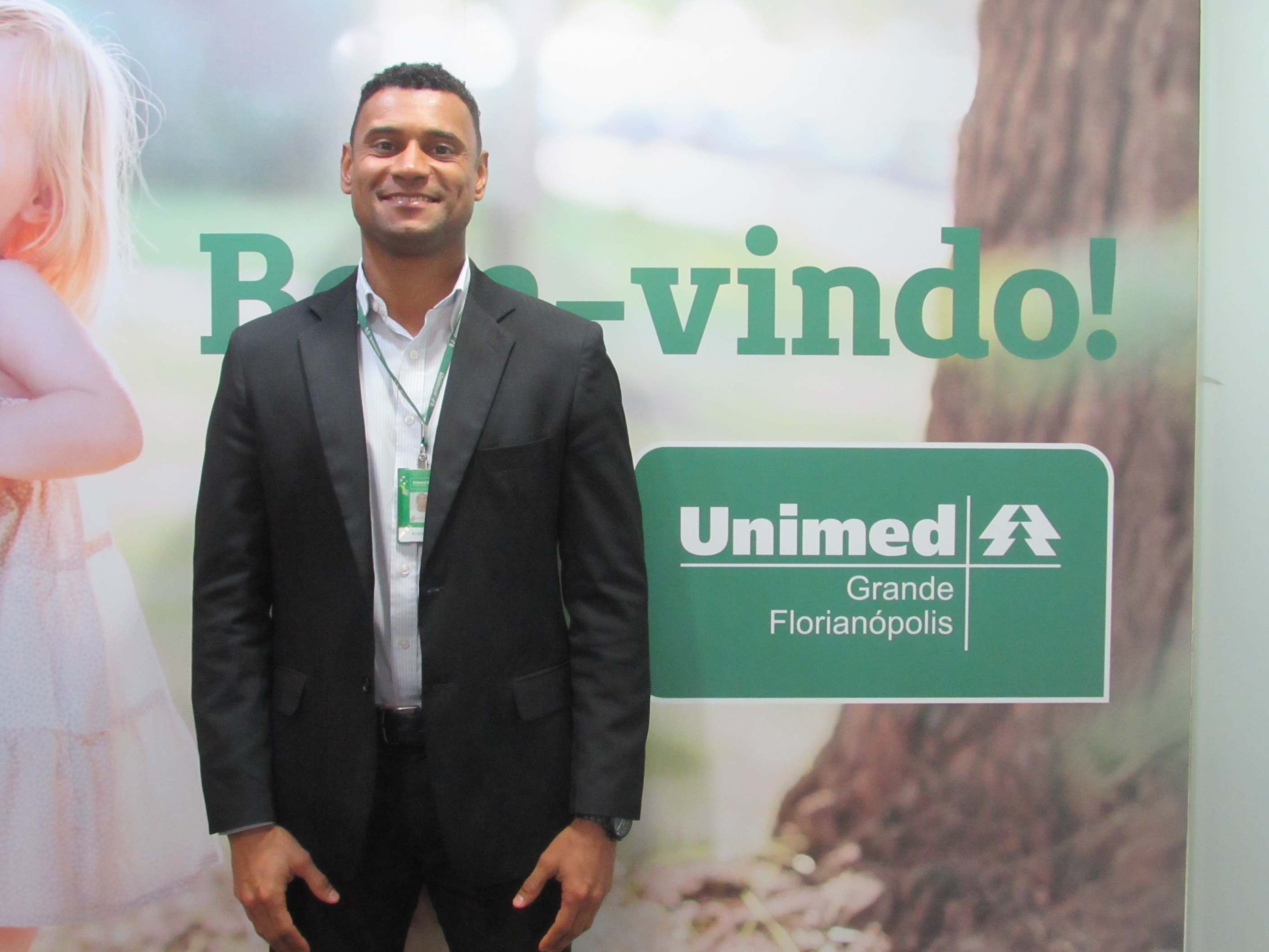 Rodrigo Luiz da Costa, que tem uma longa história de crescimento e acolhimento dentro da Unimed Grande Florianópolis, desde 1999.