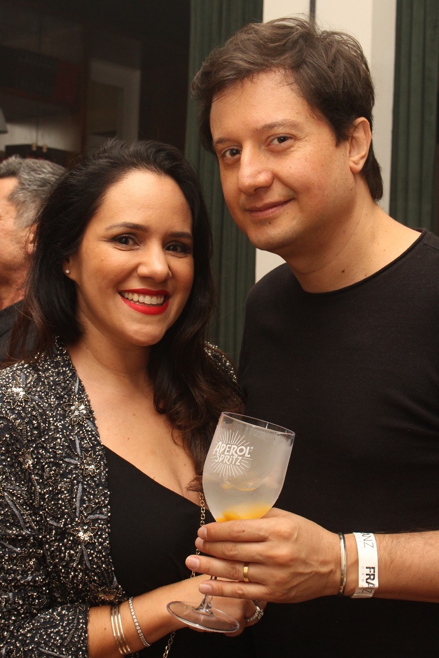 Vivy Amorim e Luiz Gustavo Zago