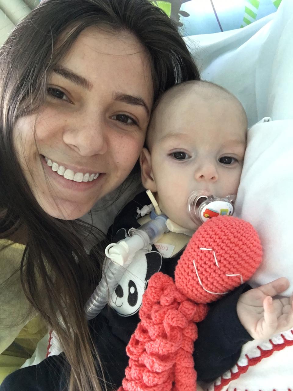 João está em casa, recebendo visitas quase diariamente de médicos do programa Unimed Lar