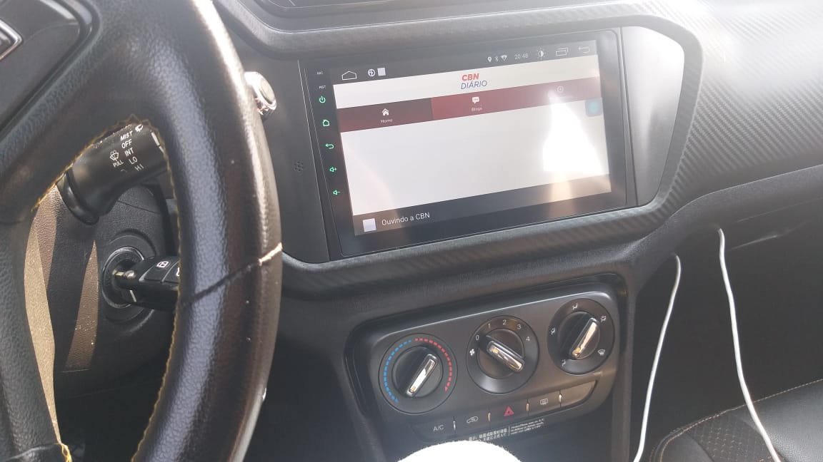 A comodidade de ouvir no carro A comodidade de ouvir no carro