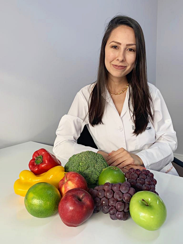 Aline Peres aponta que a opção por alimentos frescos é o primeiro passo para uma vida mais saudável à mesa