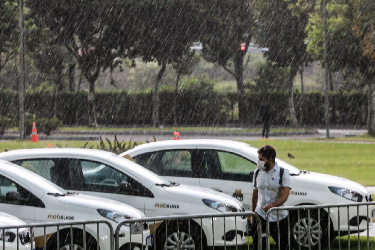 Carros devem ser utilizados no atendimento de entidades como Apaes, Creas e Cras do Estado Veículos entreues pelo Ministério da Cidadania