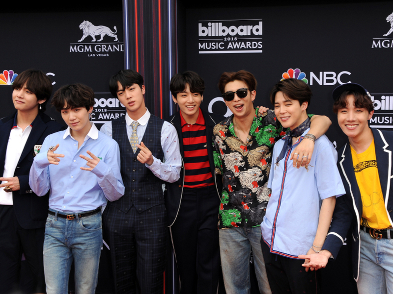 BTS também é sucesso na internet BTS também é sucesso na internet