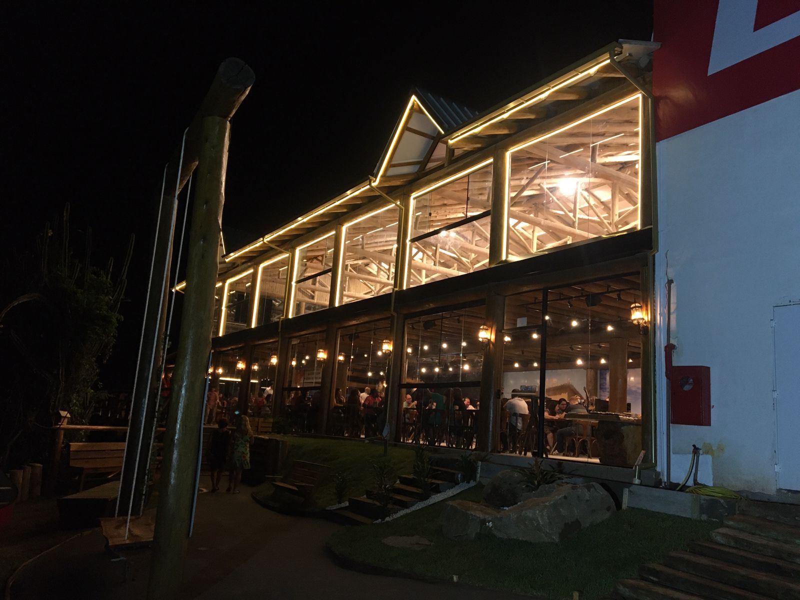 Vista noturna do café Vista noturna do café Líder Atacadista