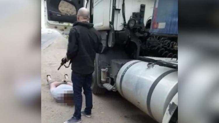 Caminhoneiro foi abordado às margens da BR-470, em Rio do Sul