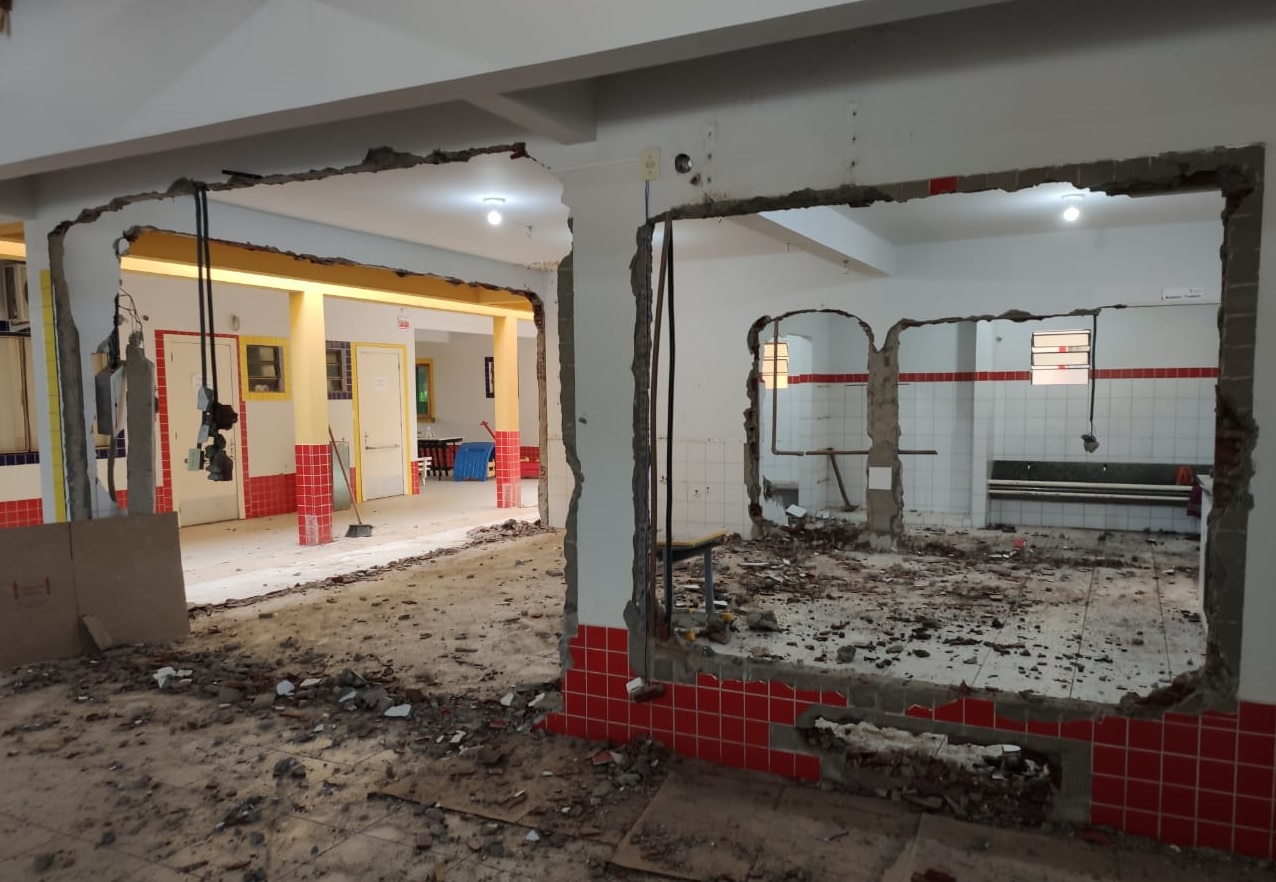 Reforma vai modificar área externa e a fachada da creche de Saudades Reforma vai modificar área externa e a fachada da creche de Saudades