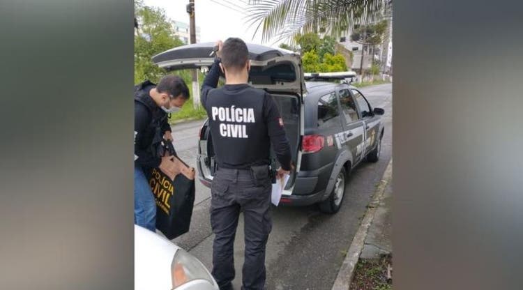 Polícia cumpriu quatro ordens judiciais em endereços ligados à madre Polícia cumpriu quatro ordens judiciais em endereços ligados à madre