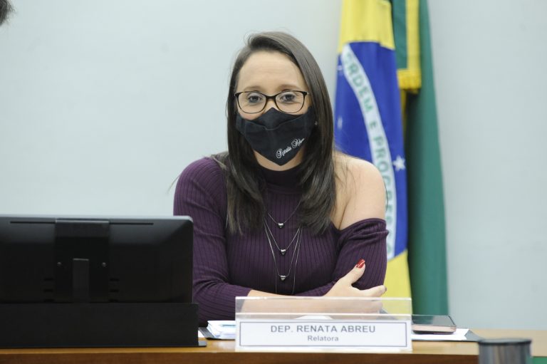 Deputada Renata Abreu é a autora da proposta do distritão para 2022