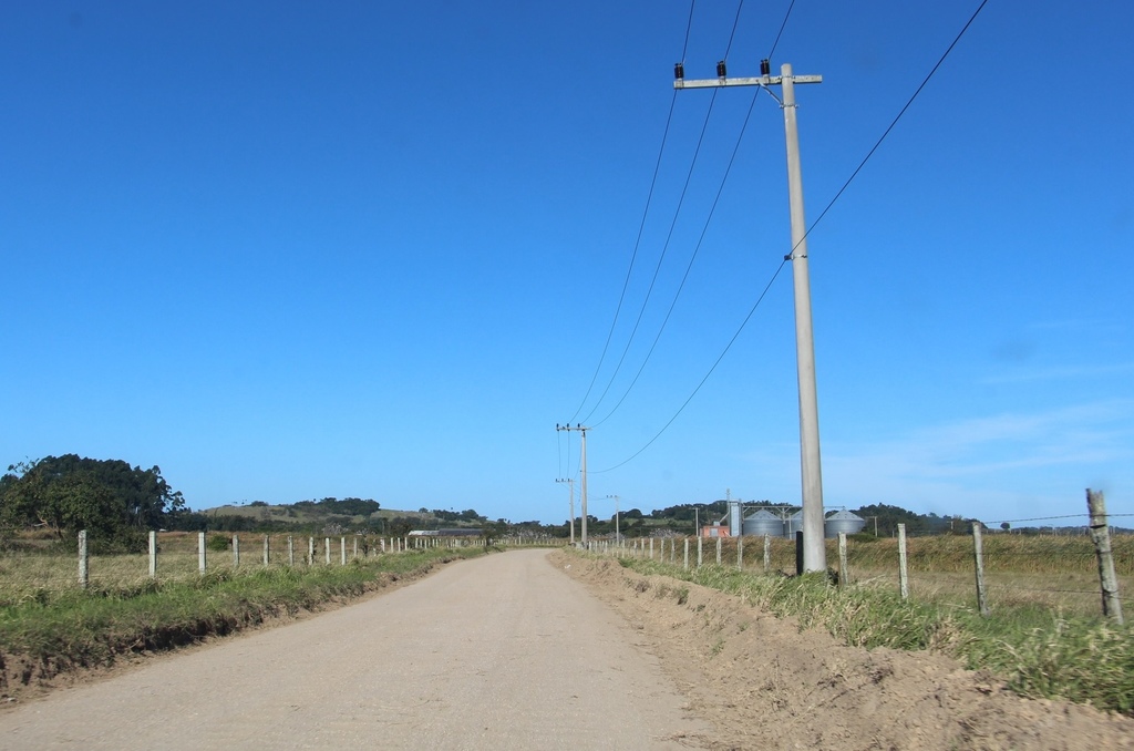 Trecho do caminho que ganhará asfalto nos próximos meses Trecho do caminho que ganhará asfalto nos próximos meses