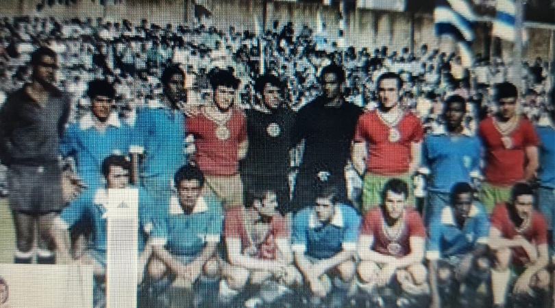 Jogo entre Avaí e Bulgaria, no Adolfo Konder Jogo entre Avaí e Bulgaria, no Adolfo Konder