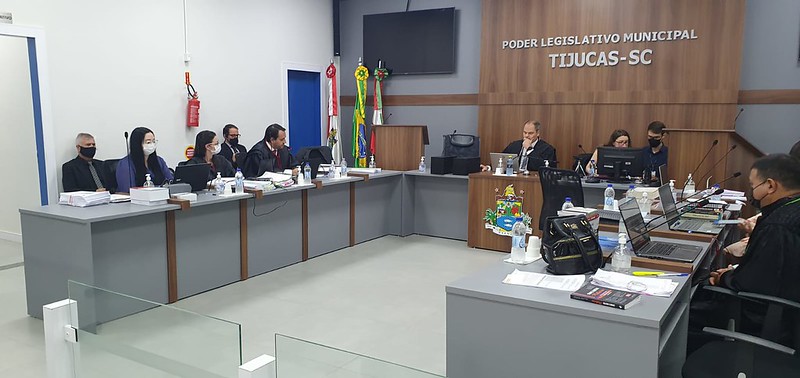 Sessão teve início às 8h40 e deve terminar ainda nesta quarta Sessão teve início às 8h40 e deve terminar ainda nesta quarta