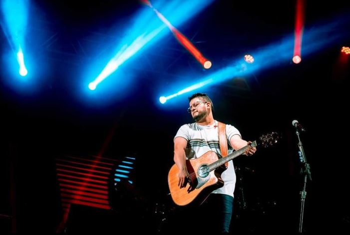 Maurílio nasceu em fevereiro de 1993 na cidade de Imperatriz (MA)