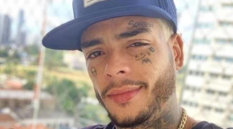 Kevin Nascimento Bueno, conhecido como MC Kevin, 23 anos, morreu ao cair do quinto andar do Hotel Brisa Barra Kevin Nascimento Bueno, conhecido como MC Kevin, 23 anos, morreu ao cair do quinto andar do Hotel Brisa Barra
