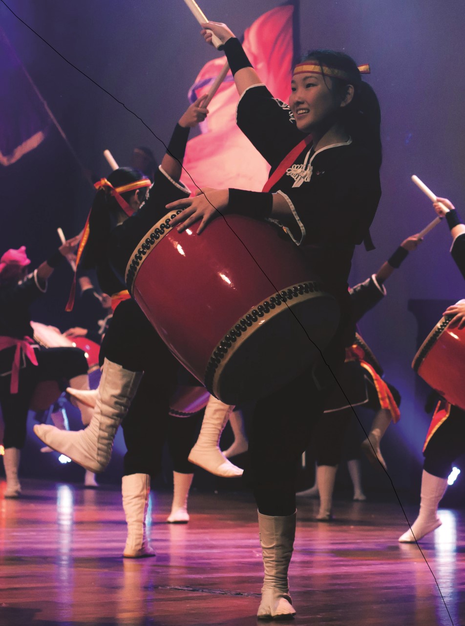 Música e dança no programa Música e dança no programa.