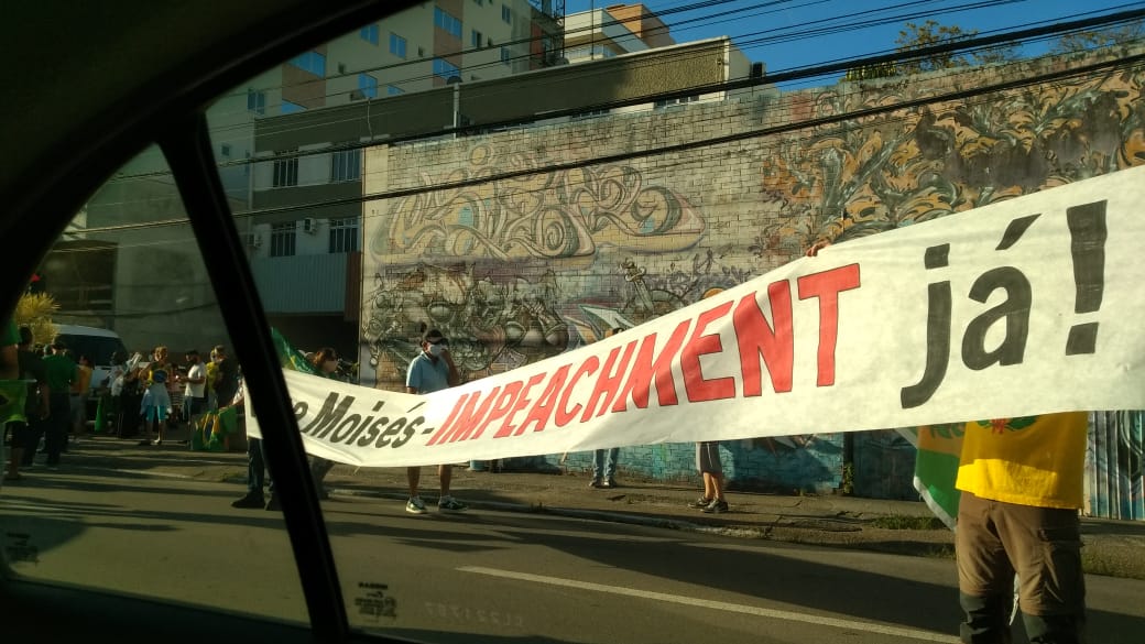 Manifestação contra o governador Carlos Moisés Manifestação contra o governador Carlos Moisés