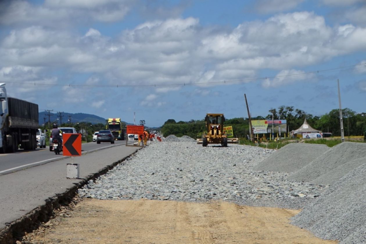 Obras de duplicação da BR-280, no norte do Estado, se arrastam há anos obras-br-280