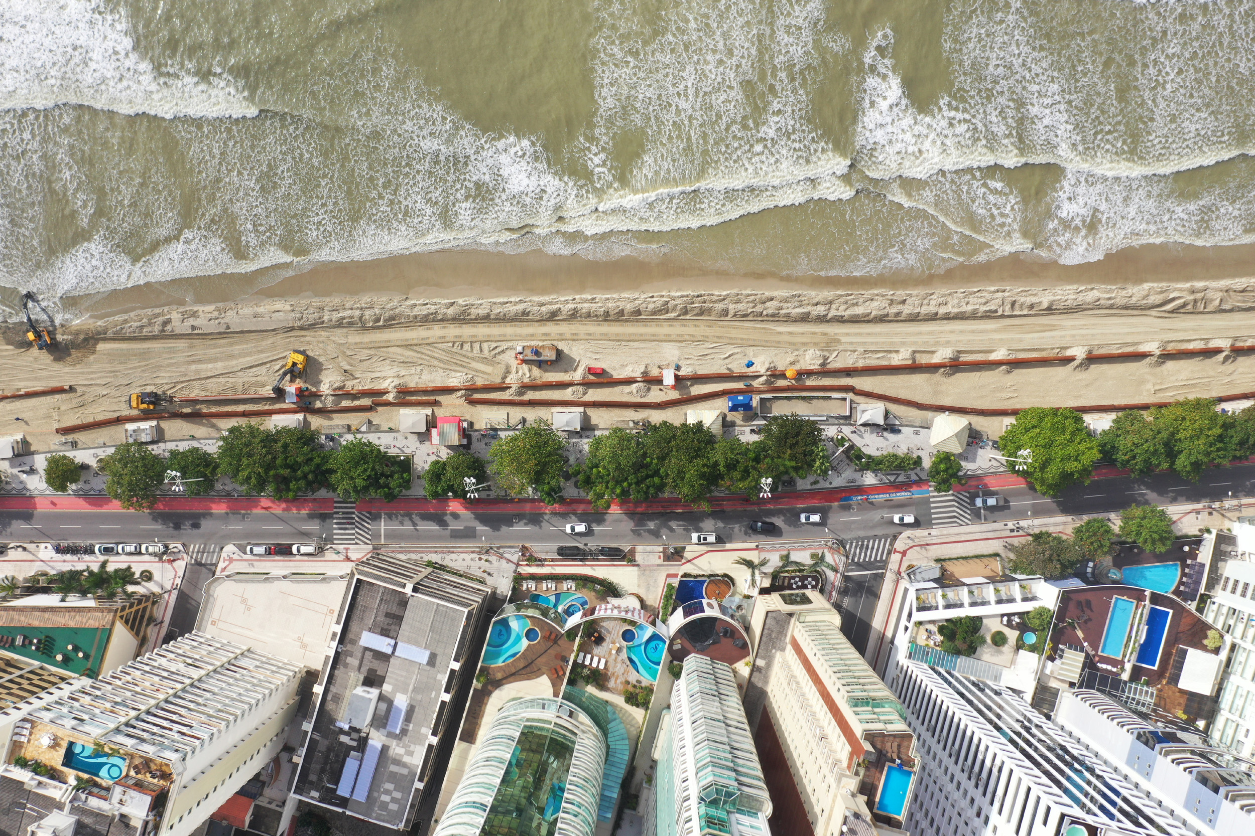 Orla de Balneário Camboriú em obras para nova Praia Central