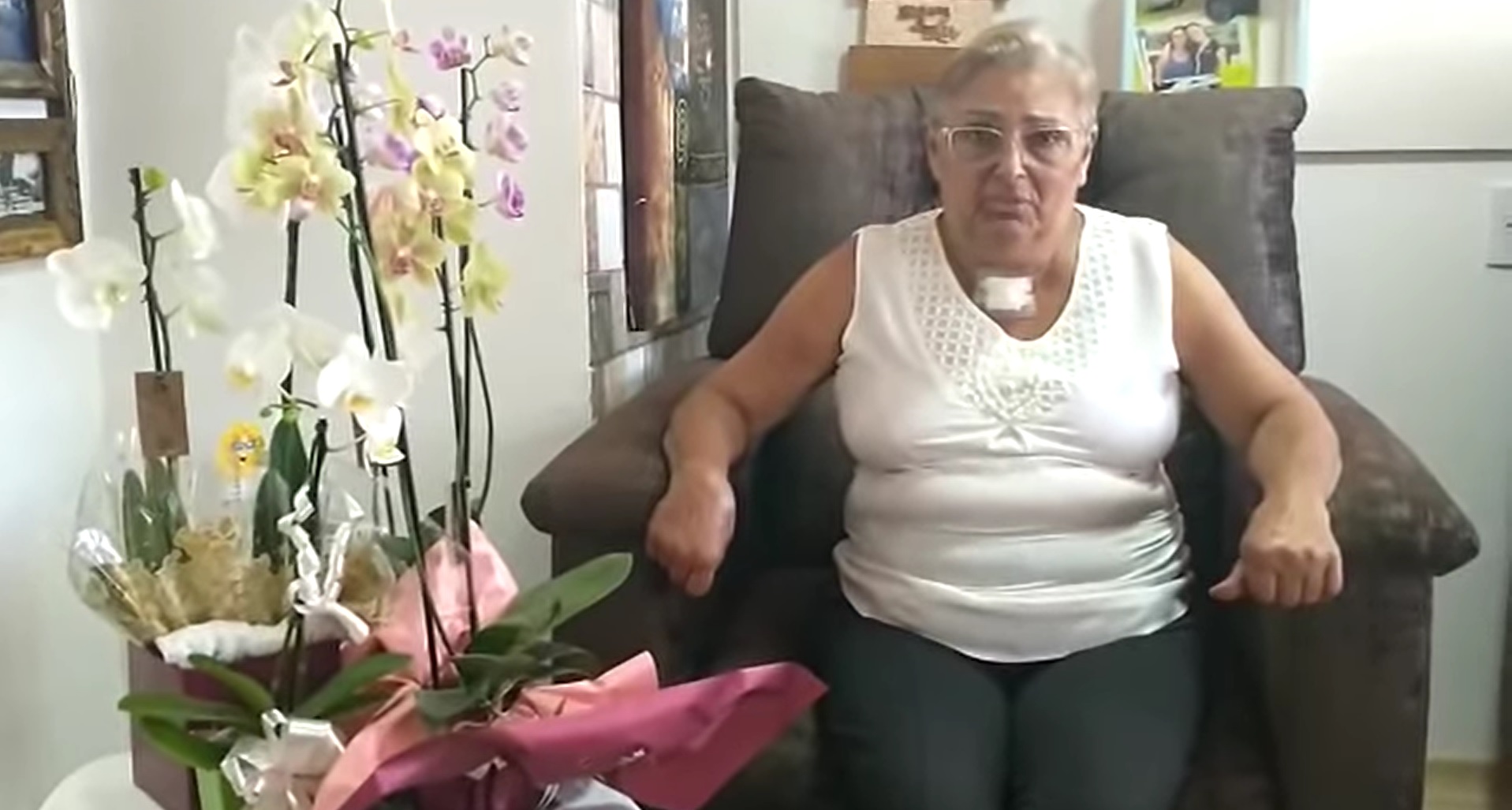 Lourdes volta à sua rotina aos poucos em casa Lourdes volta à sua rotina aos poucos em casa