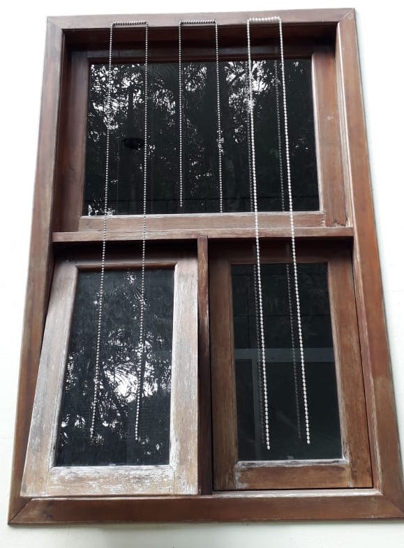 Correntes de miçangas plásticas também funcionam