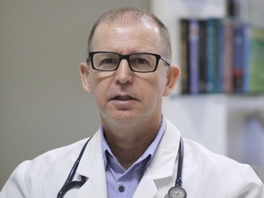 Conforme Renato Matos, é preciso uma atenção às questões sociais na hora de vacinar Conforme Renato Matos, é preciso uma atenção às questões sociais na hora de vacinar