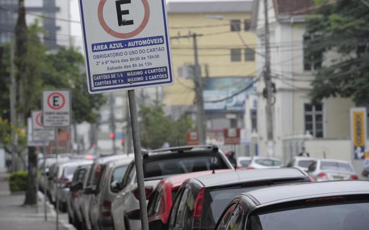 Vagas rotativas implantadas em abril são gratuitas nas primeiras duas horas em Joinville Vagas rotativas implantadas em abril são gratuitas nas primeiras duas horas em Joinville