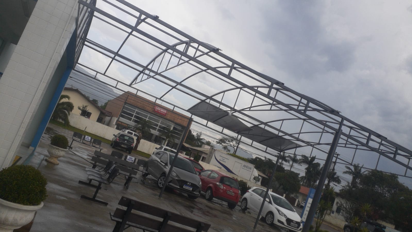 O município irá declarar estado de emergência após as chuvas